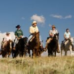 Yellowstone & the Wild West: An Unforgettable Family Adventure Through Wyoming and South Dakota Yellowstone & the Wild West